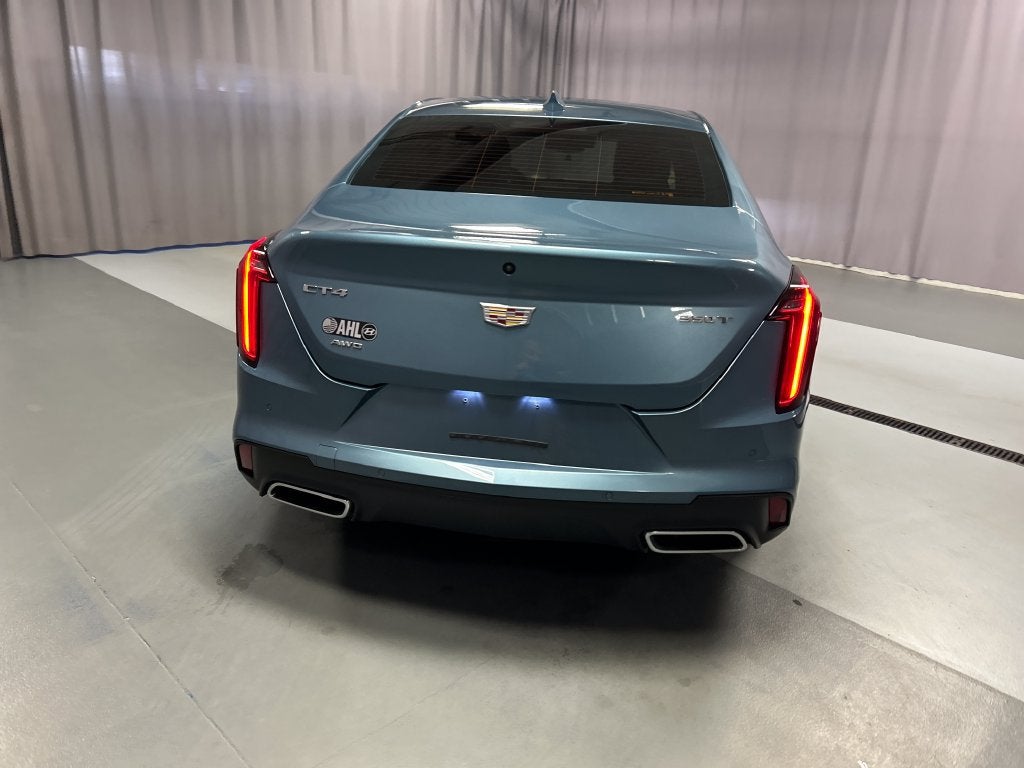 2023 Cadillac CT4 Luxury