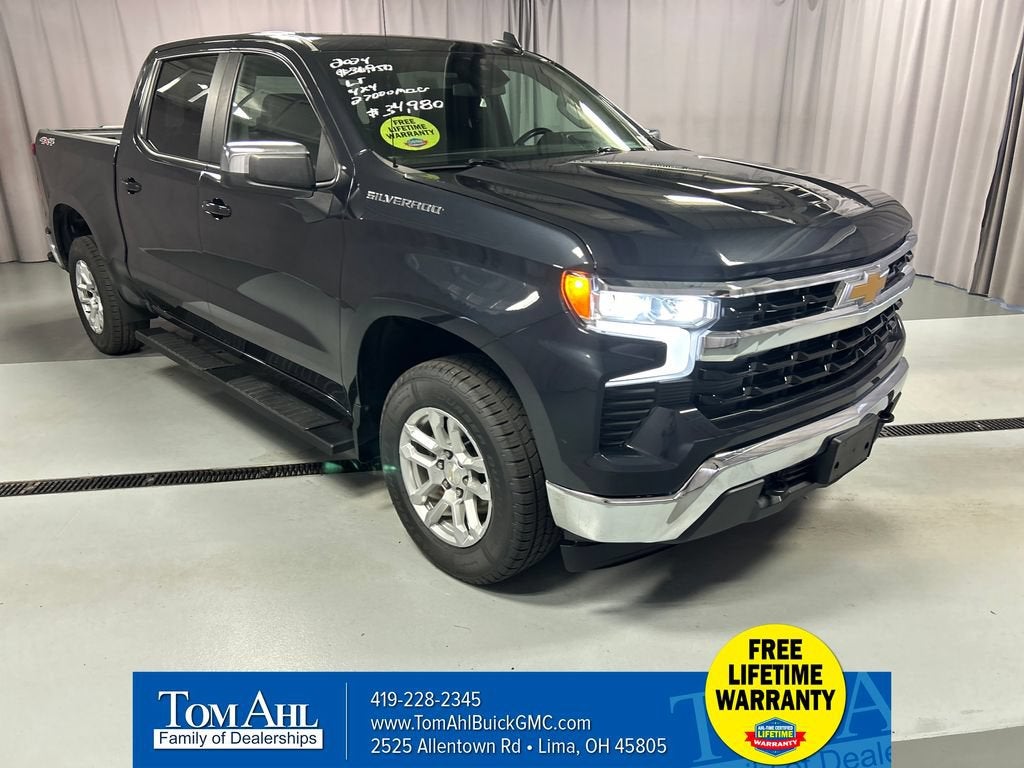 2024 Chevrolet Silverado 1500 LT (2FL)