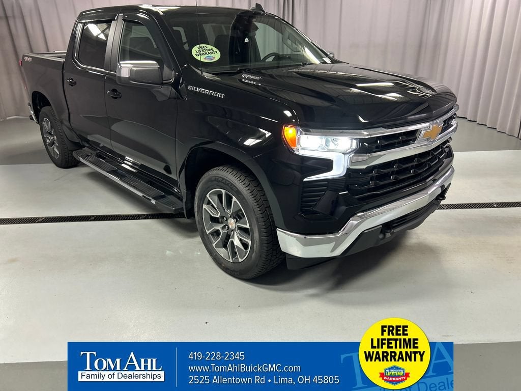 2025 Chevrolet Silverado 1500 LT (2FL)