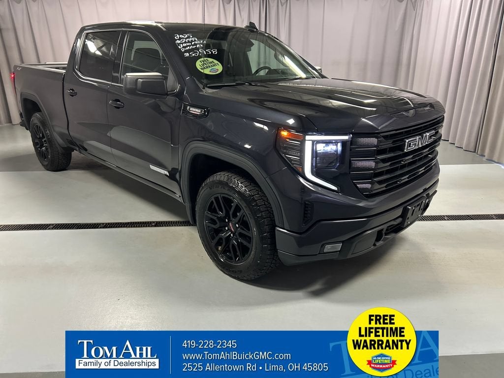2025 GMC Sierra 1500 Elevation